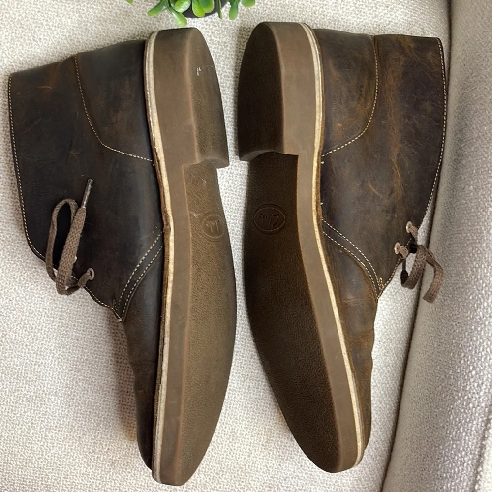 Clarks Desert Boot Evo Beeswax Leather Chukka boots men’s size 10.5